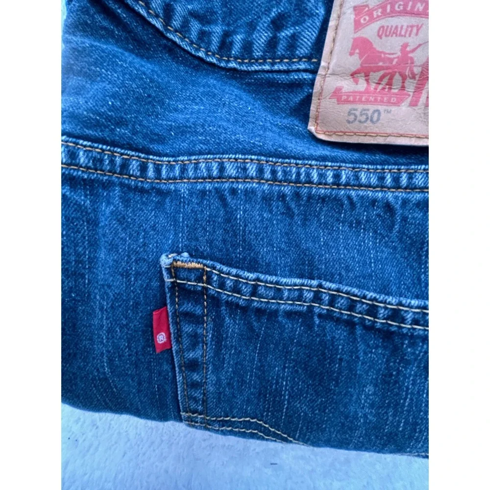 Levis 550 Relaxed Fit Jeans Mens 36x32 Blue Denim Tapered Leg Unique Red Tab